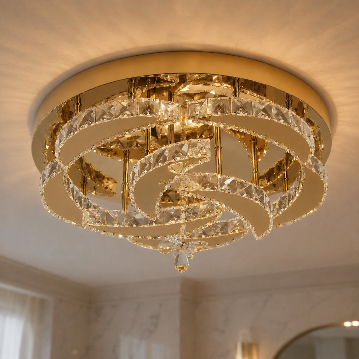 Lustre Salle de bain Couronne - vue rapprochee